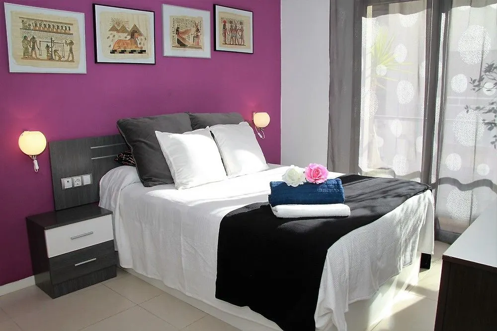 Apartamentos Atico Airport Barcelona, Terraza Y Barbacoa El Prat de Llobregat 0*, Viladecans
