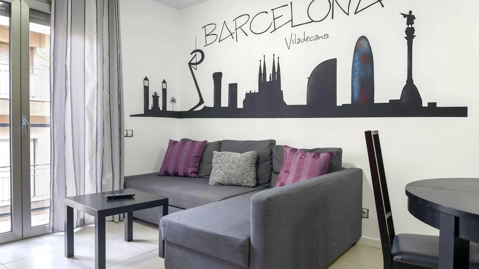 Apartment Apartamentos Atico Airport Barcelona, Terraza Y Barbacoa El Prat de Llobregat