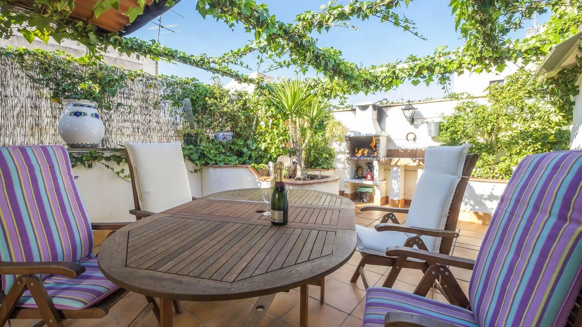 Apartamentos Atico Airport Barcelona, Terraza Y Barbacoa El Prat de Llobregat 0*, Viladecans Spain